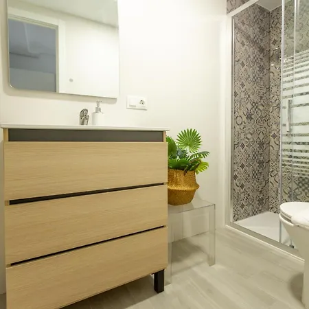 Estudio Centrico En Santa Lucia * Granada
