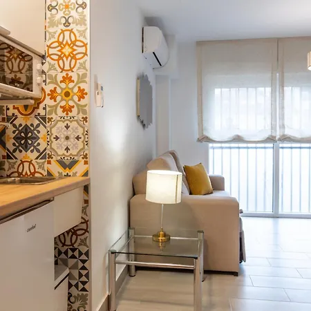 Estudio Centrico En Santa Lucia * Granada