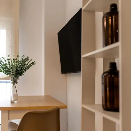 Estudio Centrico En Santa Lucia * Granada